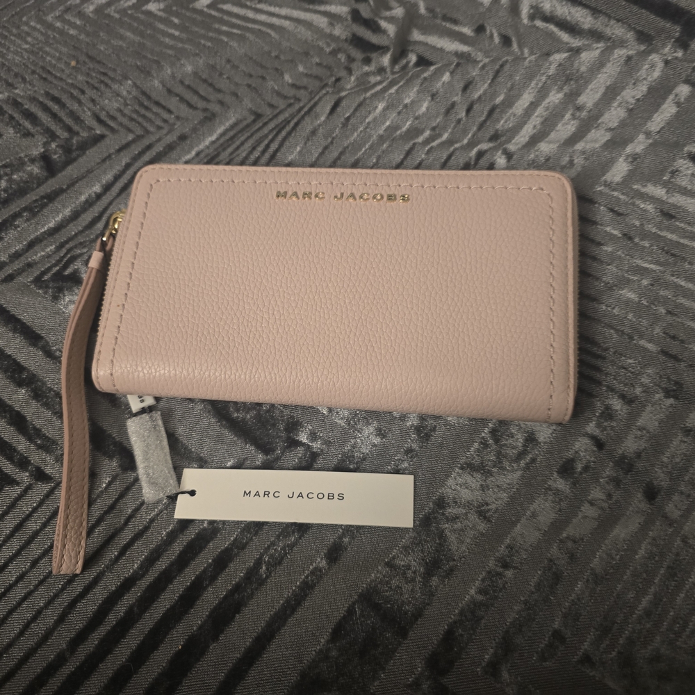 Marc Jacobs Pink Leather Wallet